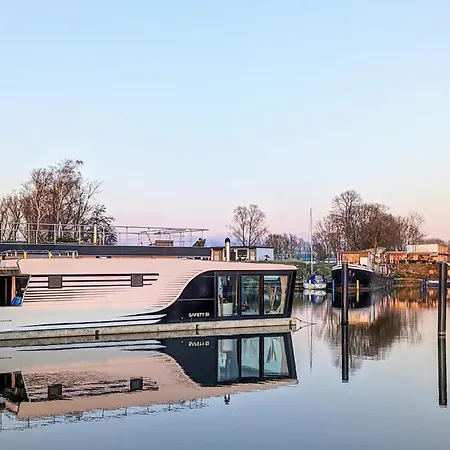 Bateau-hôtel Hafensuite De Luxe