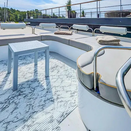 Hafensuite De Luxe Bådhotel Sagard